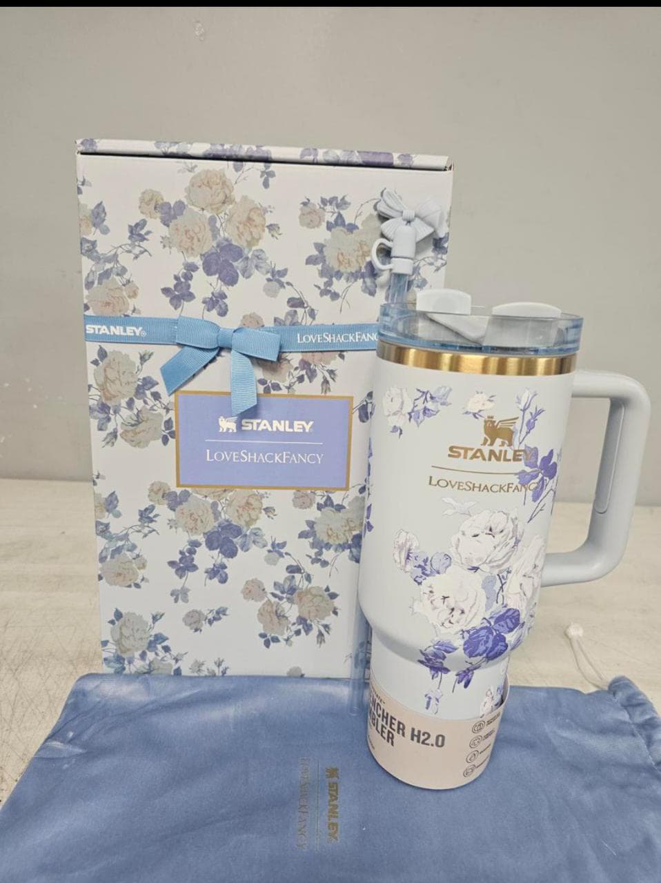 Stanley x LoveShackFancy Quencher H2.0 FlowState Tumbler 40 oz / 1.18L Floral Limited Edition with Gift Box