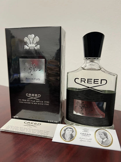 Creed Aventus for Men Eau de Parfum Spray 3.3 fl oz / 100ml